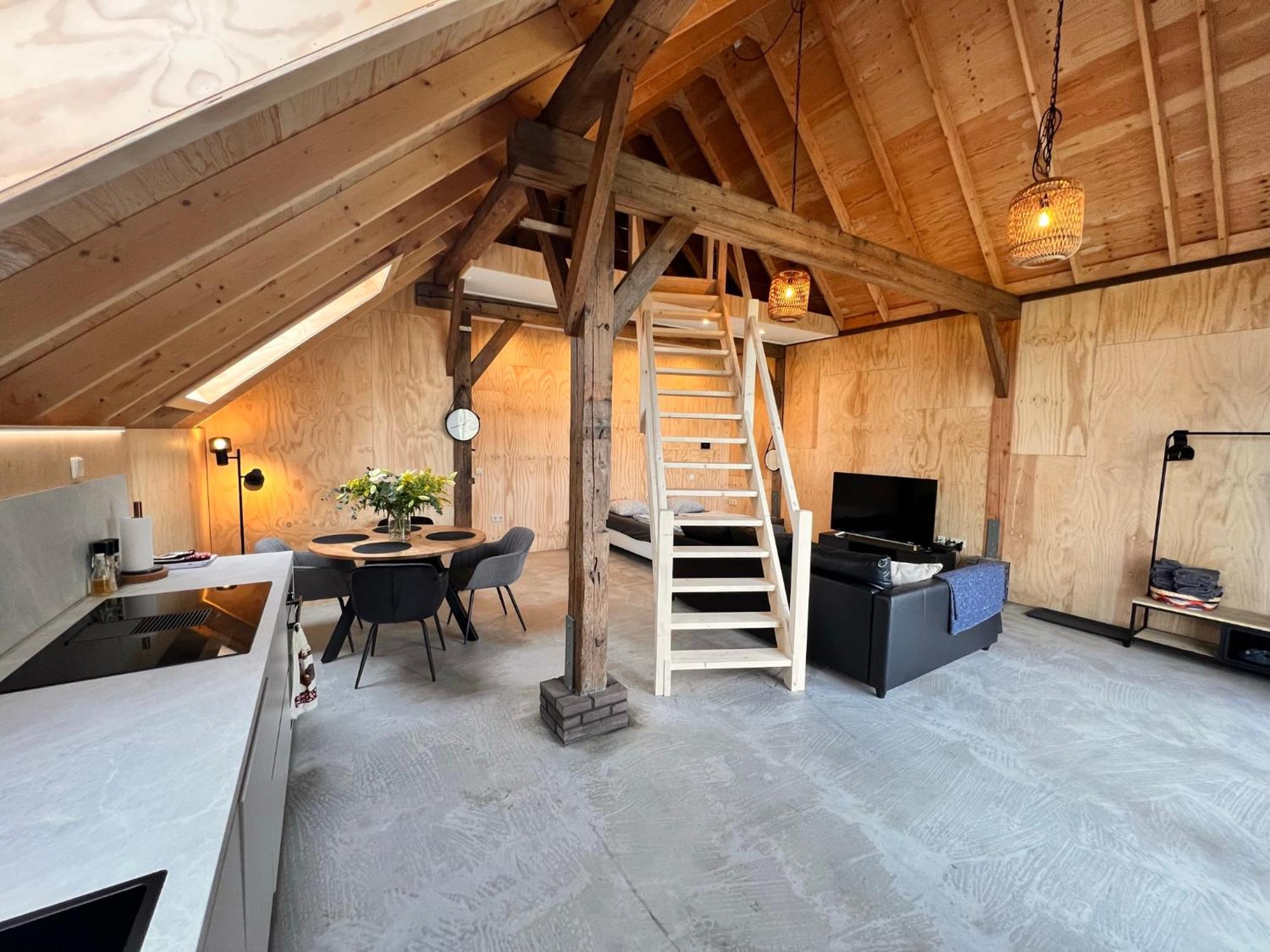 Wonen In Boerenschuur Uit 1899